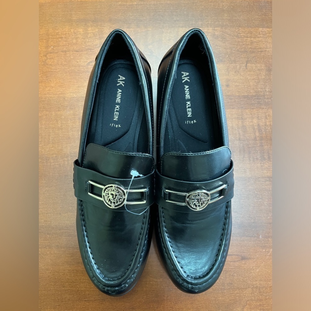 NWT Anne Klein loafers size ladies 10